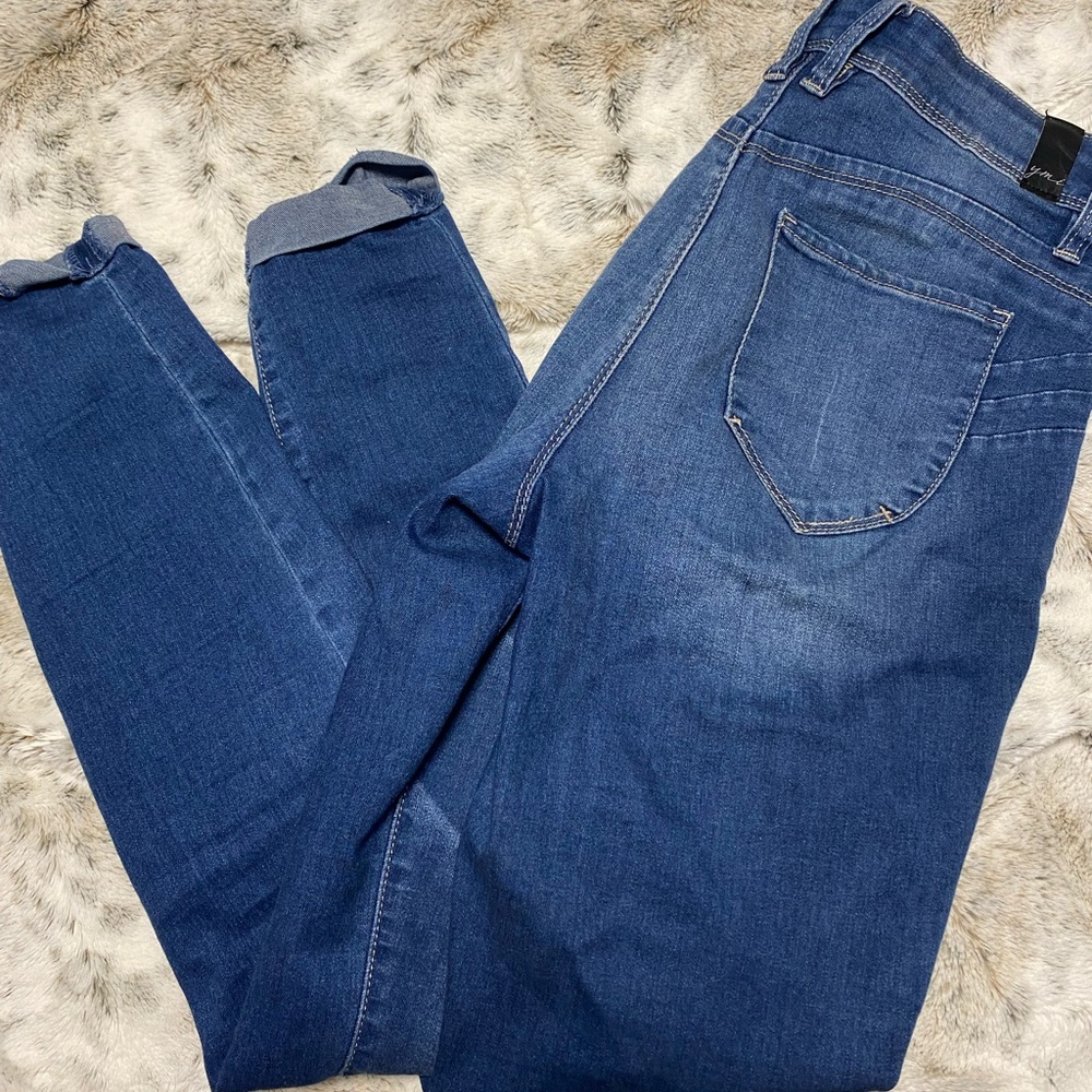 Skinny jeans